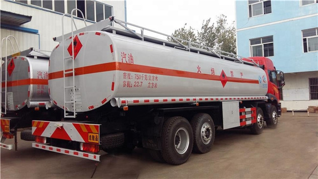 8*4 336hp 35CBM Diesel Oil Mobile Tanker Truck Aircraft Refueling Manual Transmission Type