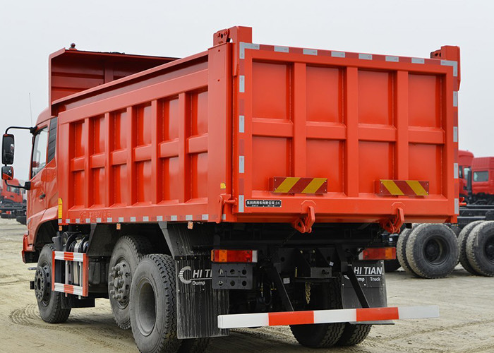New Dongfeng Lightweight Dump Truck 8*4 Dump Trucks 12 Tires Diesel Engines For Urban Construction Slag Transportation