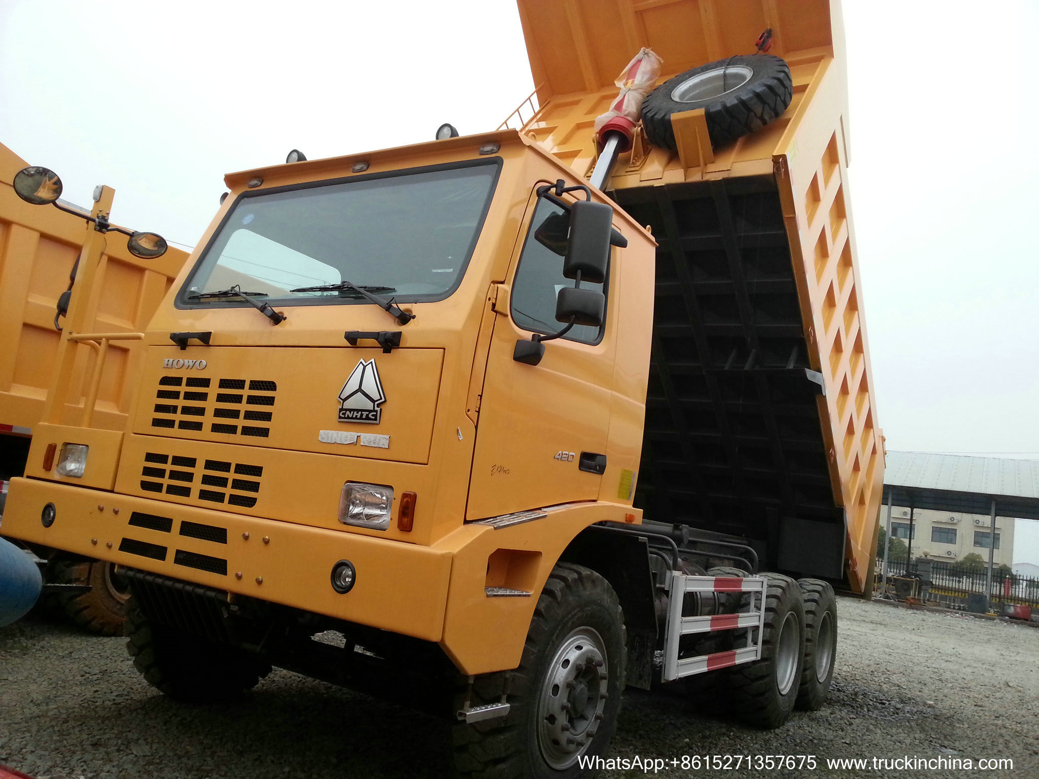 Sinotruk HOWO 70ton Mine Dump Truck U-Box Tipper Truck WhsApp:+8615271357675