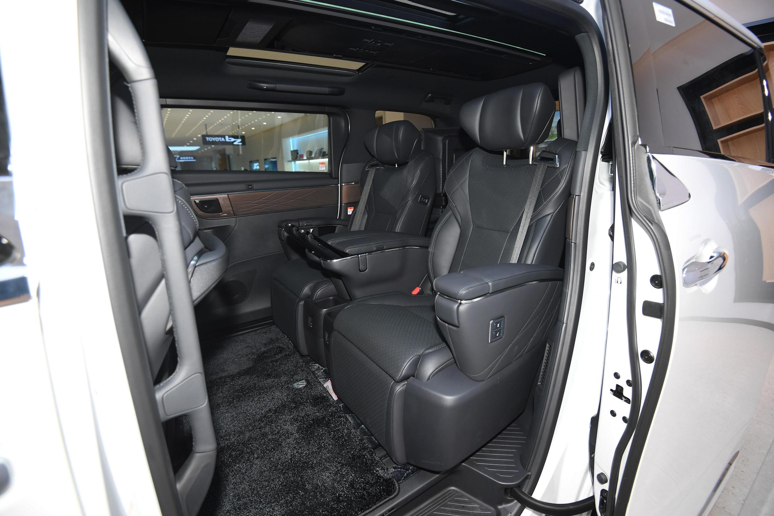 Alphard 2023 2.5L smart hybrid dual premium gold version deposit to-yota alphard 0km used car 2023 2024