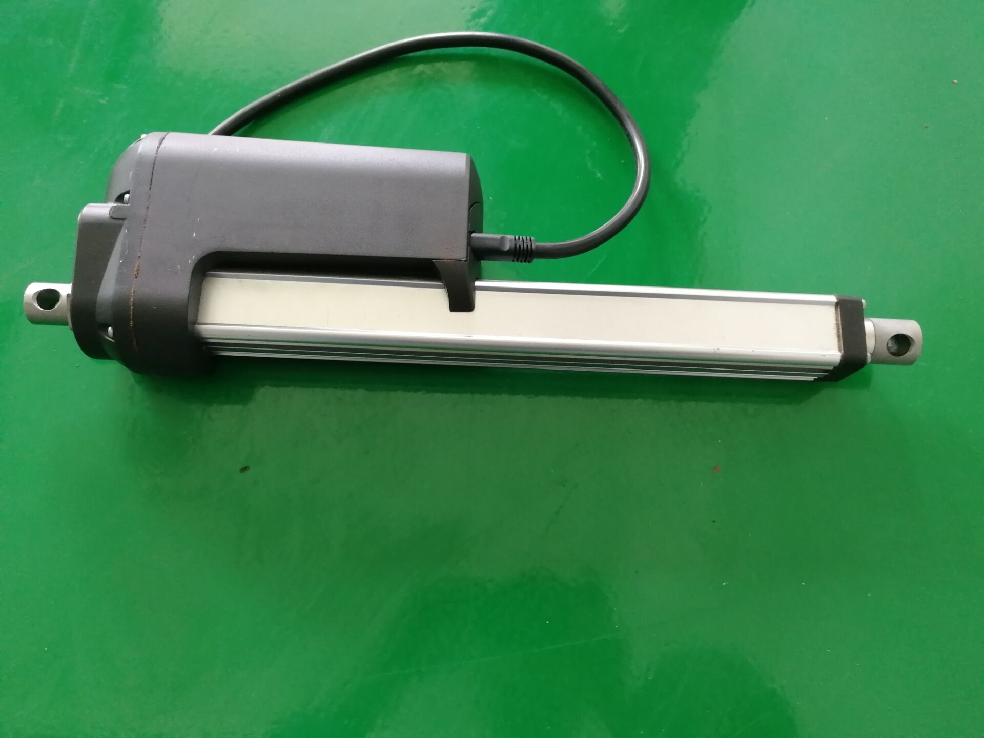 Outdoor Waterproof Linear Actuator Hall Sensor 12 Volt Dc Linear Actuator For Caravan
