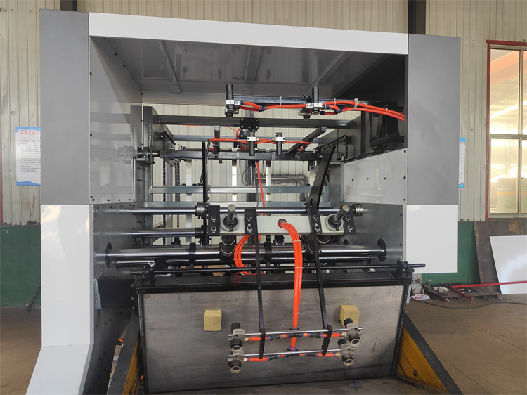 5.5kw Automatic Die Cutting and Creasing Machine for Pizza Box Making