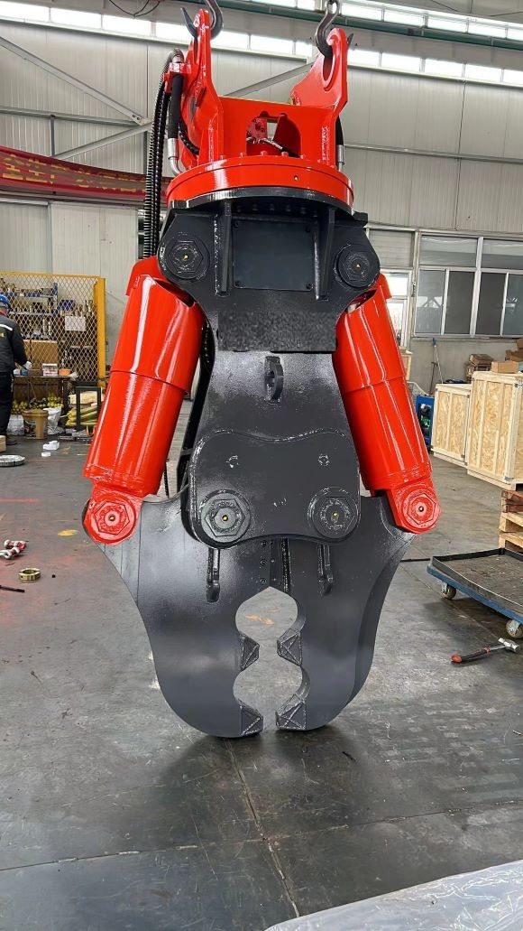15ton Excavator Concrete Crusher 360 Degree Rotary Excavator Primary Cutting