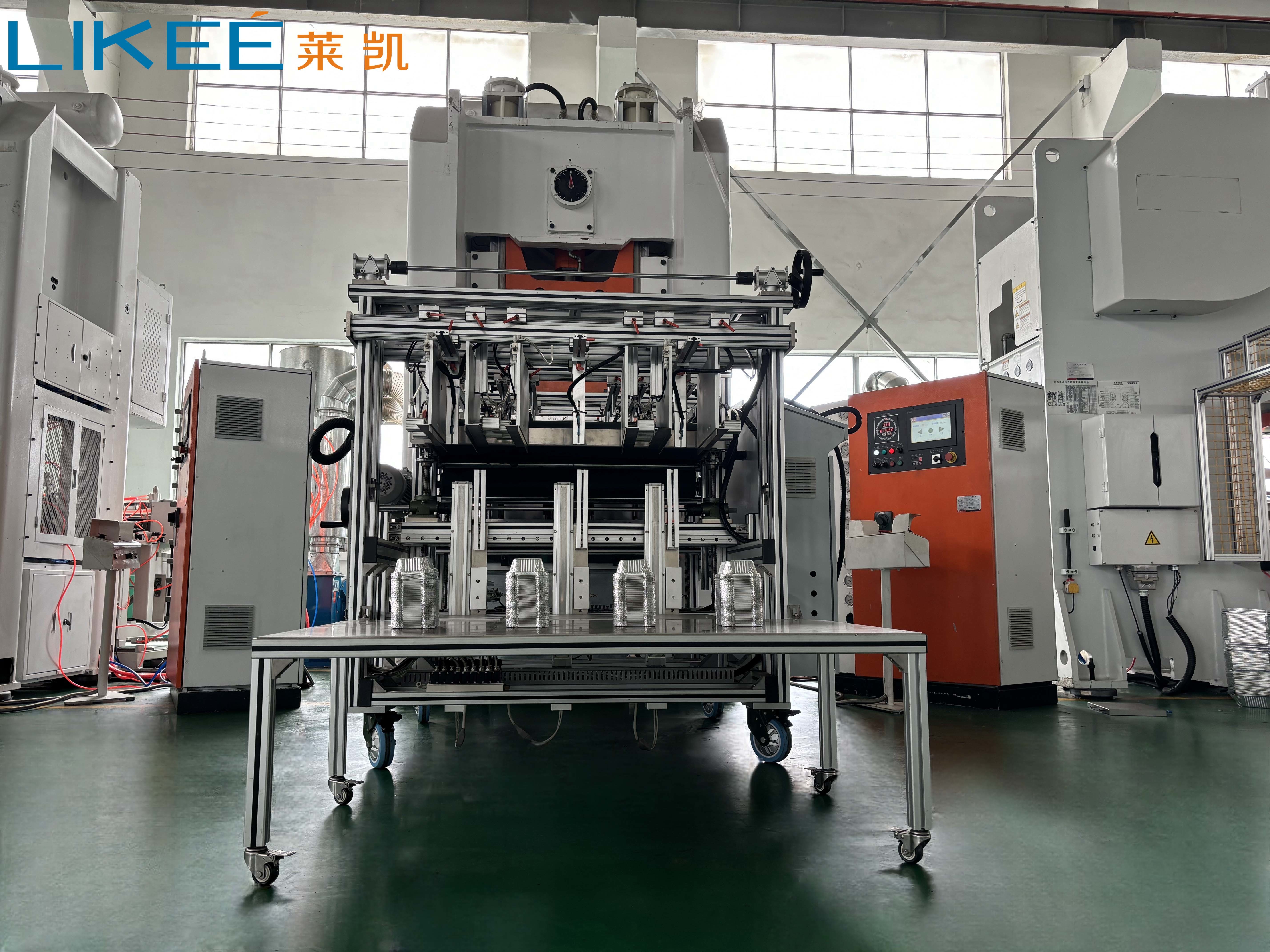 26KW 4-5 Cavities Aluminum Pot Making Machine With Siemens Motor