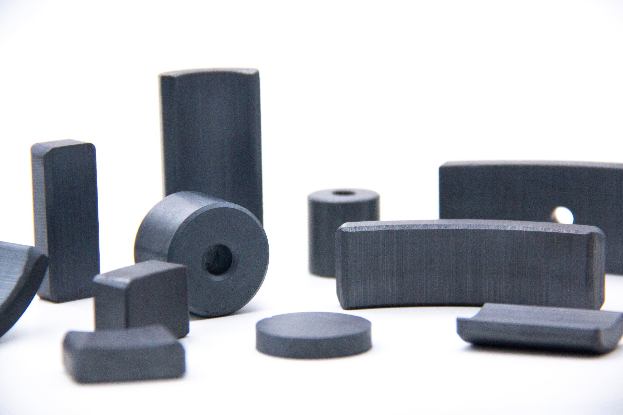 High Performance Permanent Magnet Ferrite For Home Intelligent Electric Frequency Motor