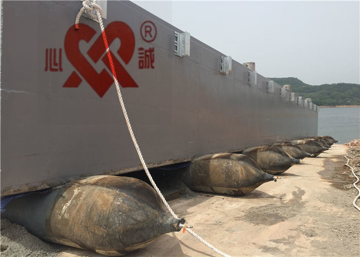 High Strength Boat Launching Airbag Whole Winding For Middle Size Ship