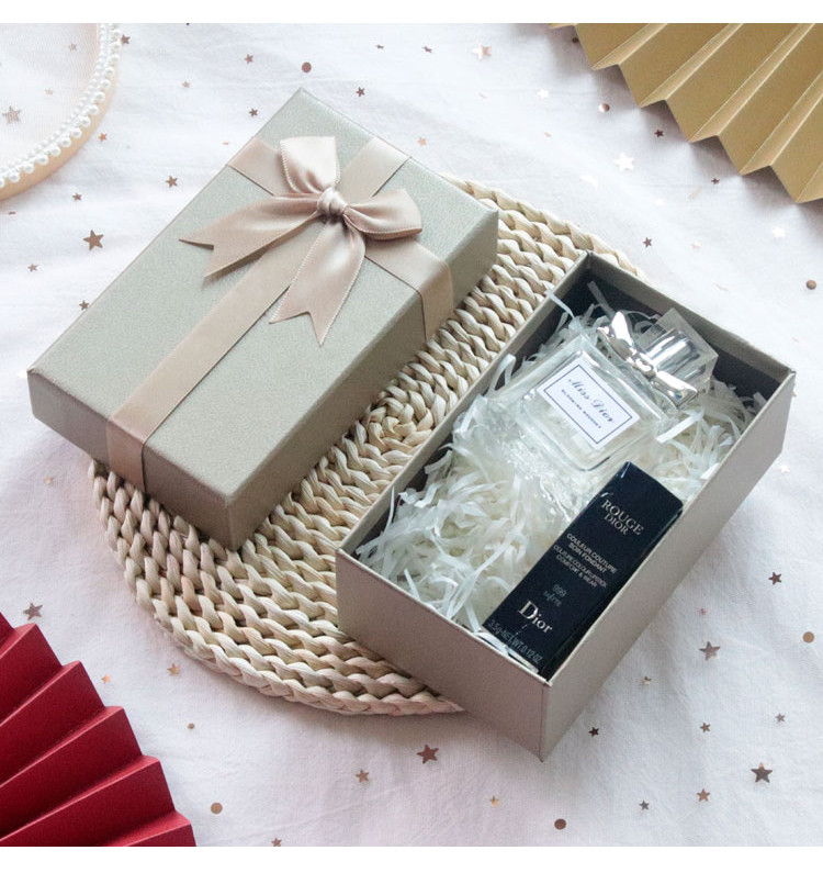 Perfume Candy Cosmetics Gift Packaging Box Lid And Base Gift Box With Ribbon Bowknot