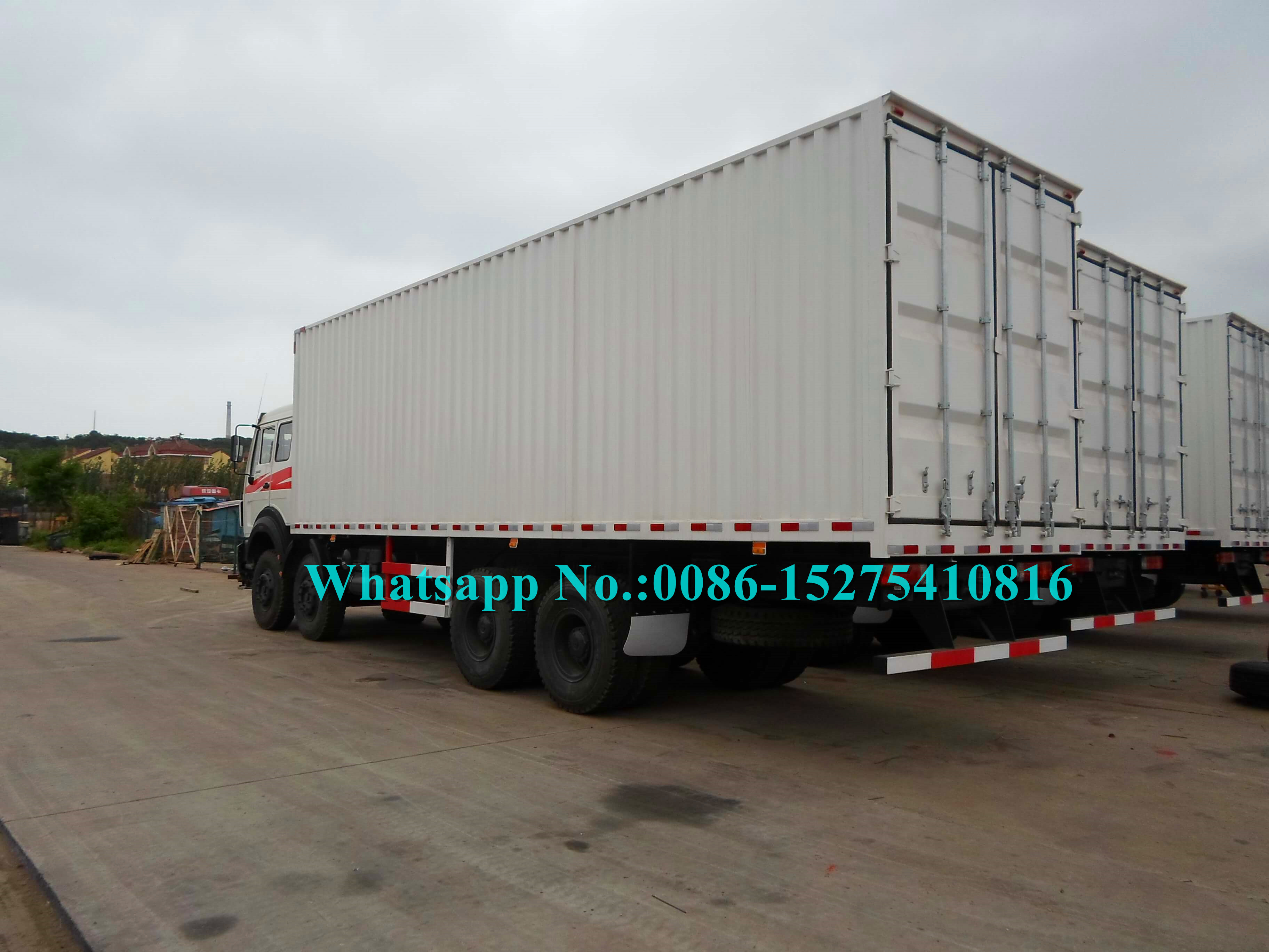 North Benz Beiben brand 8x4 4138B 50Ton 380hp 12 wheeler Heavy Off Road Container Cargo Truck for rough terrain road