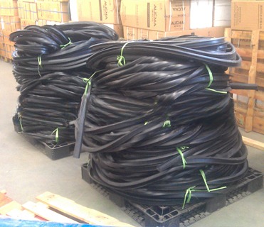 EPDM Rubber ISO Shipping Container Door Seal Gasket Strip for Standard Set 1141 x 2251 / 2556mm Black Chemical Resistant
