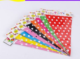 Color birthday party triangulation flag, the dot pure color paper small three jiao flag, cartoon birthday flag spot whol