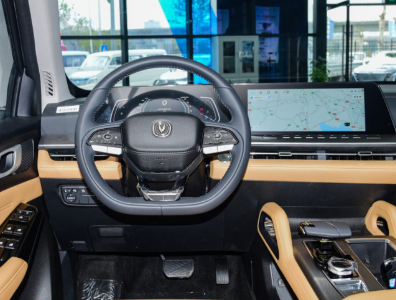 Changan Lantop 2023 2.0T Auto AWD Petrol Navigator Standard Box Edition