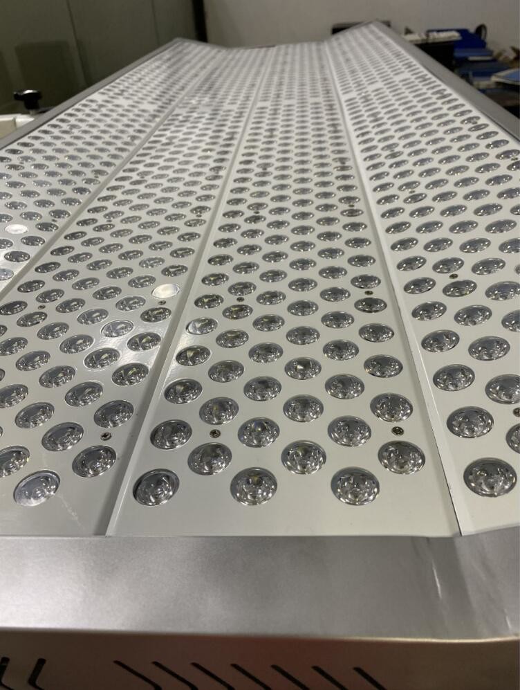 Multi Wavelengths Red Light Therapy Canopy High Power LED 160mw/Cm2 To 180mw/Cm2