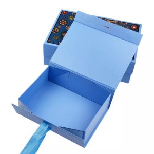 Recycled Folding Gift Cardboard Gift Box Flap Packaging Ribbon Closure