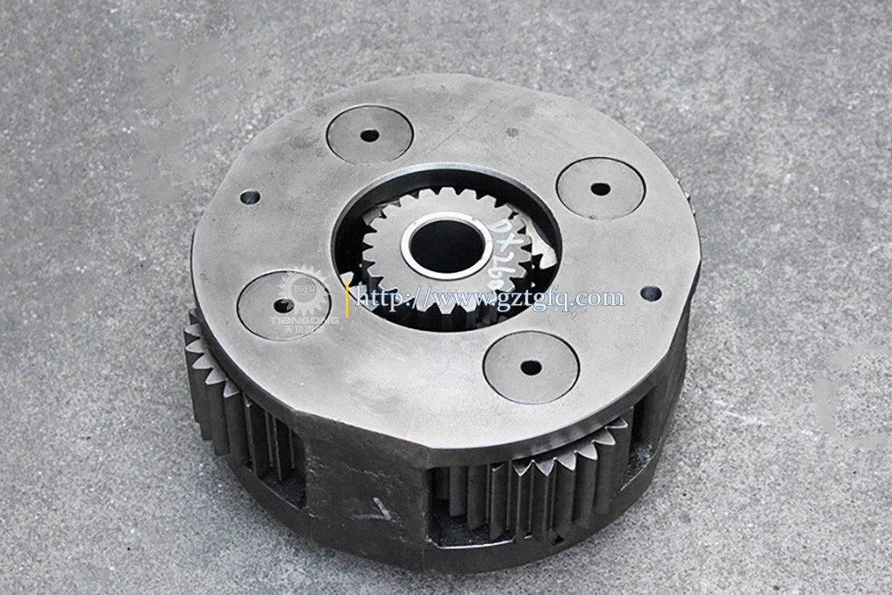 DX255LC DX260 DOOSAN Excavator Gear K1002546 K1002540A