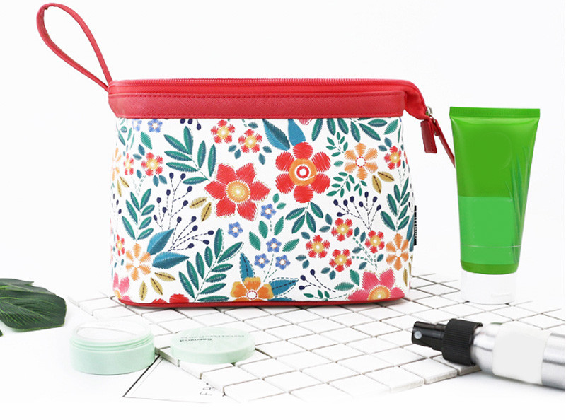 Vintage Floral Printed 220mm Length PU Cosmetic Bag