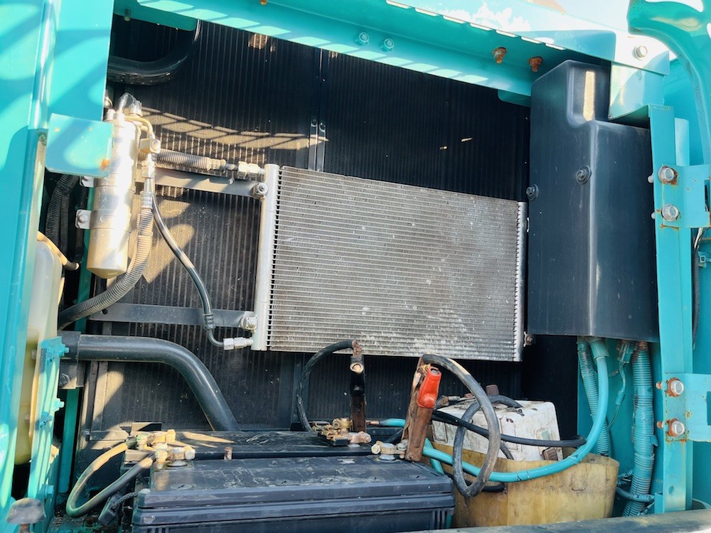 Used Kobelco SK200-8 Hydraulic Crawer Excavator Secondhand 20 Ton Digger Backhoe
