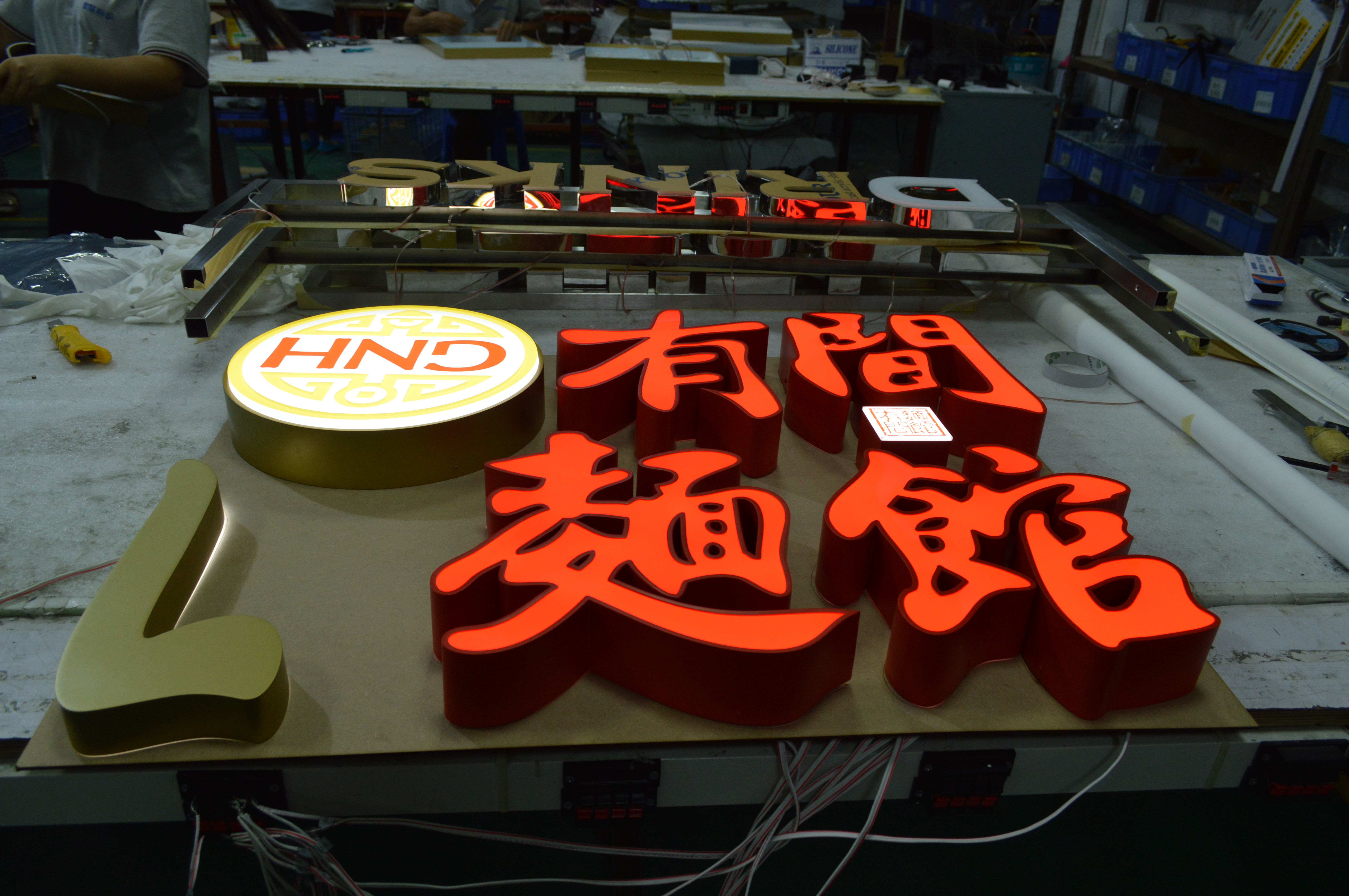 RGB Illuminated 3D LED Letter Signs Mirror Polished And Plated RoHs Certified