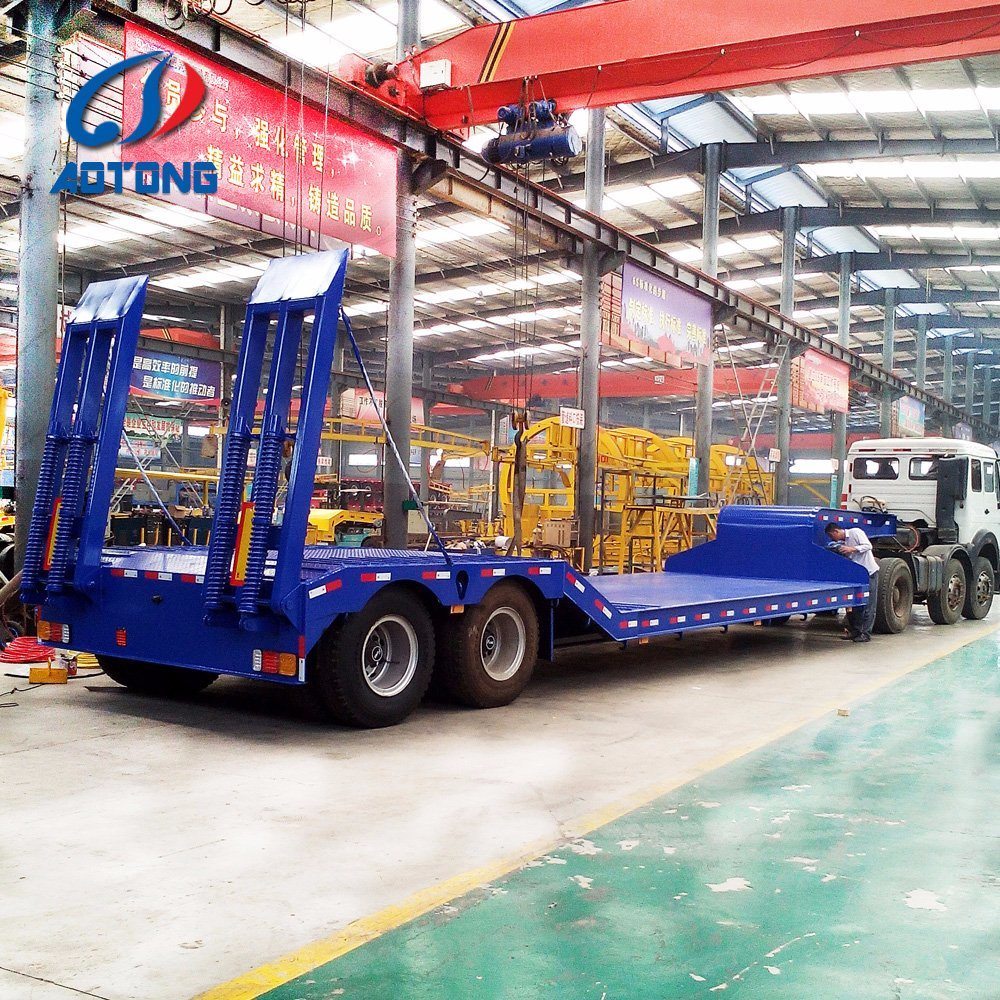 50 Ton Capacity Low Boy Truck Semi Trailer with Hydraulic Ramp and Main Beam Q345B
