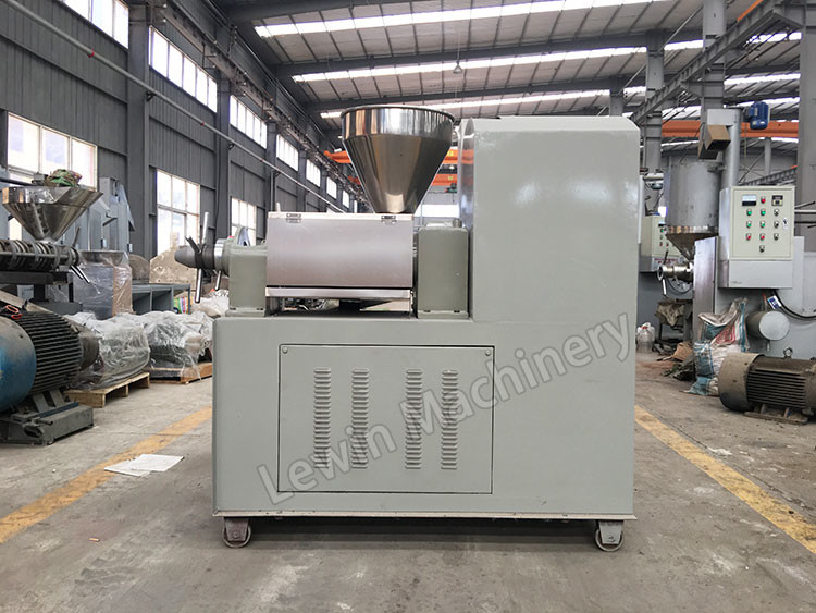 Small Scale Cold And Hot Oil Press Machine Automatic Cooking Oil Presser Cooking Sunflower Oil Press Machine
