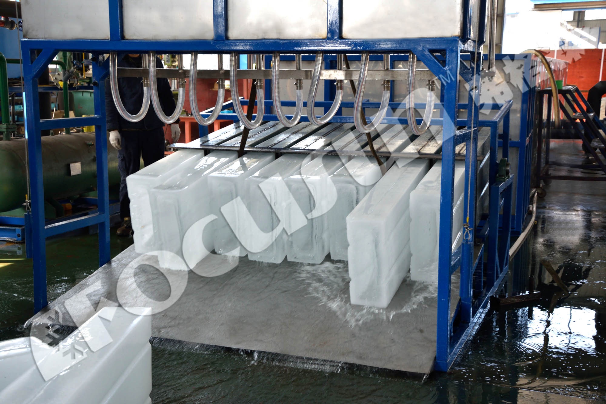 Commercial 5T Block Ice Machine with 220V-440V Voltage Sold Directly by Manufacturers
