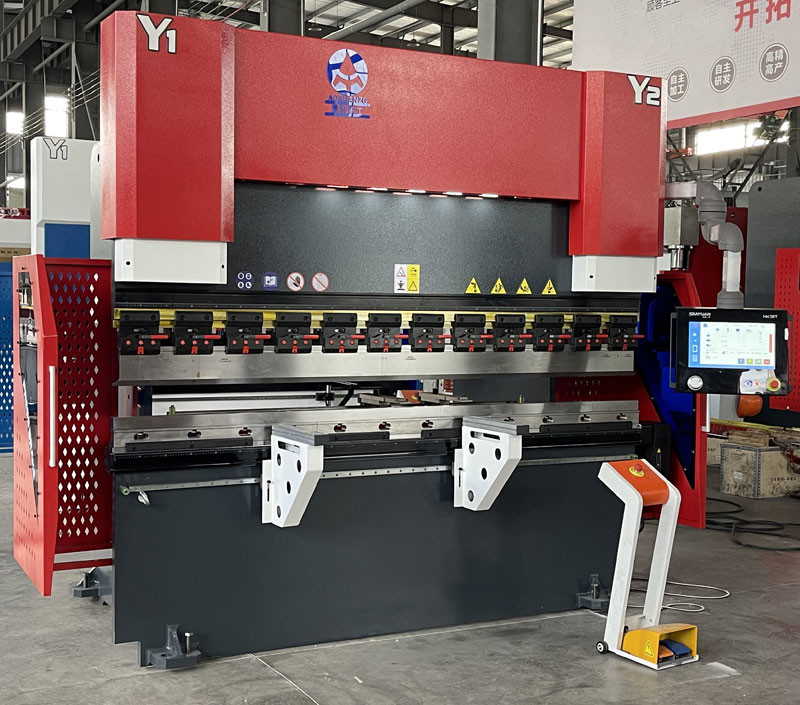 2500mm Wdith Hydraulic CNC Press Brake Sheet Plate Carbon Steel Bending Machine