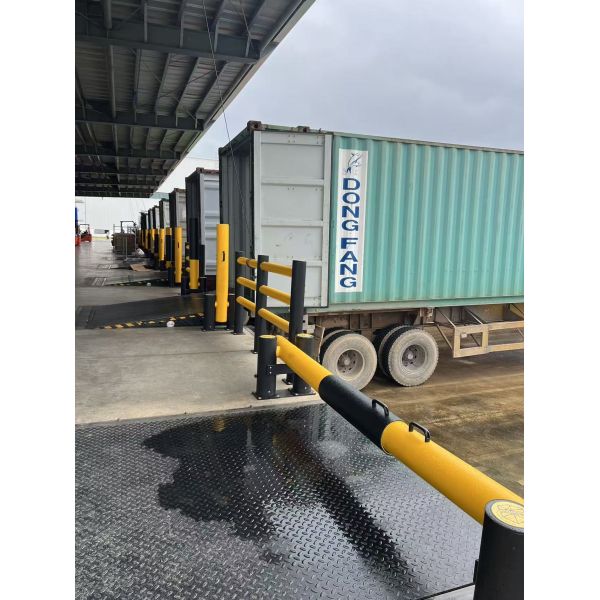 Traffic Management and Asset Protection Polymer Bollard in Warehouses Factories and Public Facilities