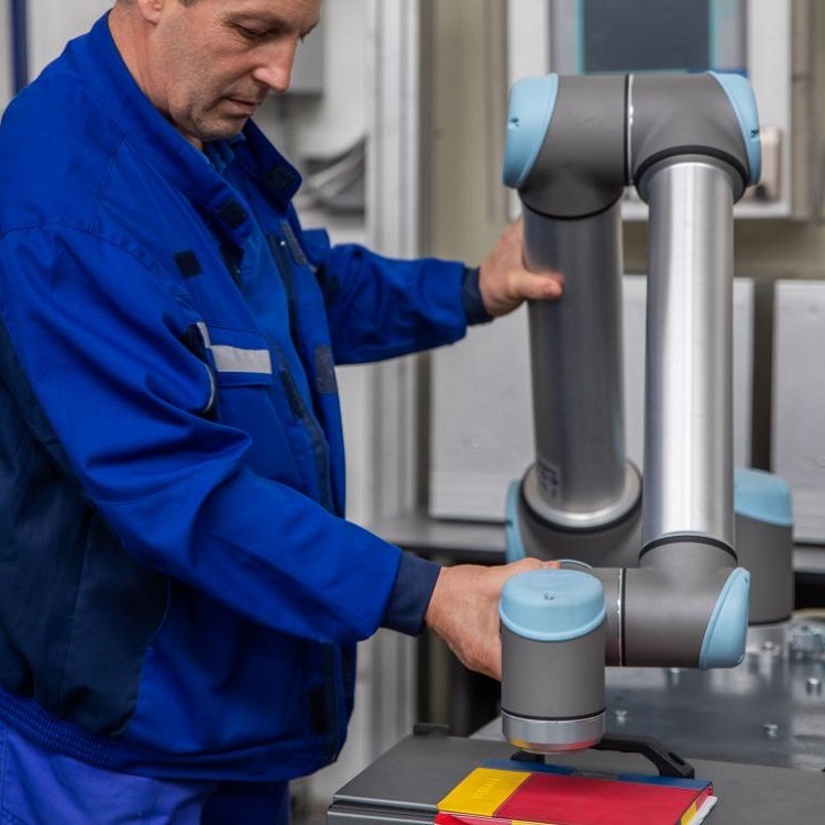 1300MM High Reach Collaborative Robot Arm For Material Handling Equipment