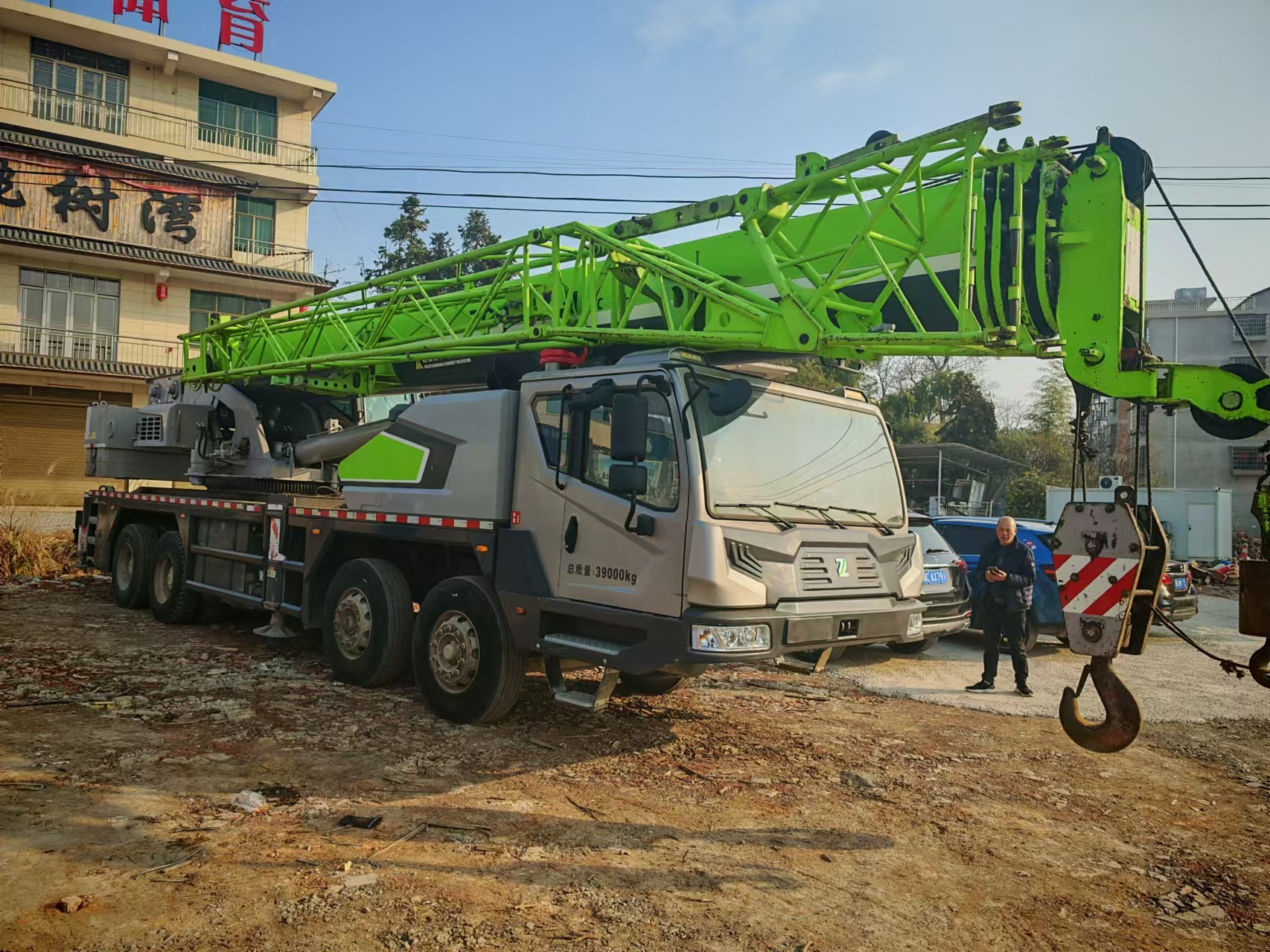 2019 Years Zoomlion Mobile Crane 35 Tons With Five-Arm Crane Jib For Heavy-Duty Construction Projects