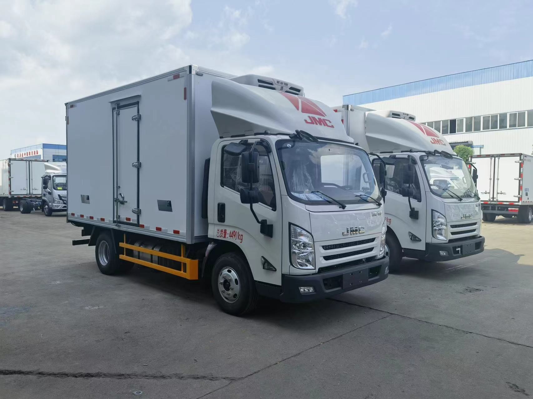 2 Axles Vaccine Refrigerator Box Truck 110km/H 4x2 Mini Freezer Truck