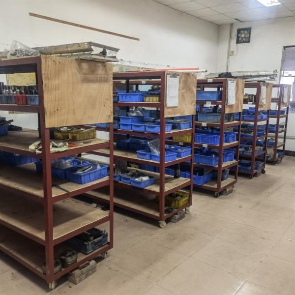 Stainless Steel M5 Self-Tapping Screws Zinc Plated Flat Head Pack of 100