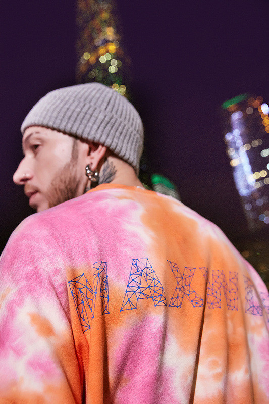 Tye Dye Embroidered Anti Wrinkle Oversized Sweater Hoodie