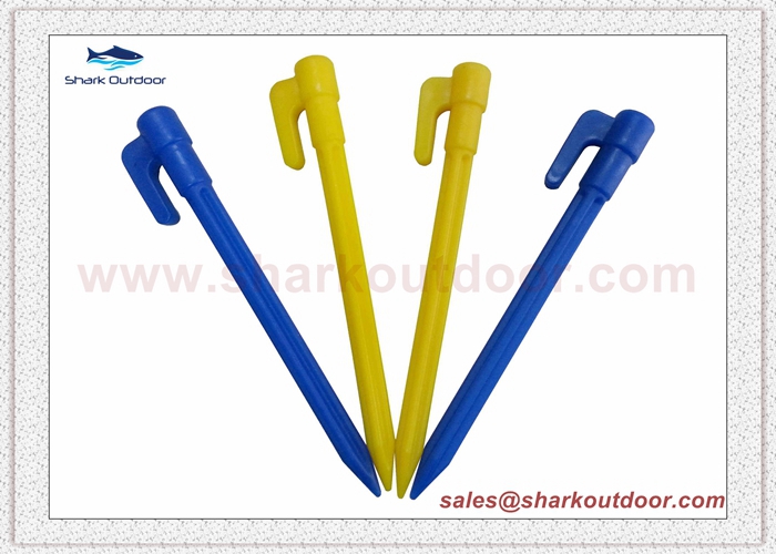 High quality PP or ABS plastic tent peg for outdoor camping  6 in.