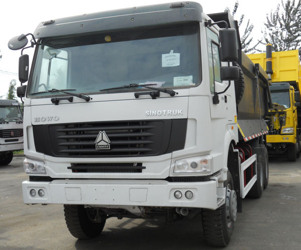 Tipper truck 371hp RHD or LHD WD615 engine white color Standard type and good quality