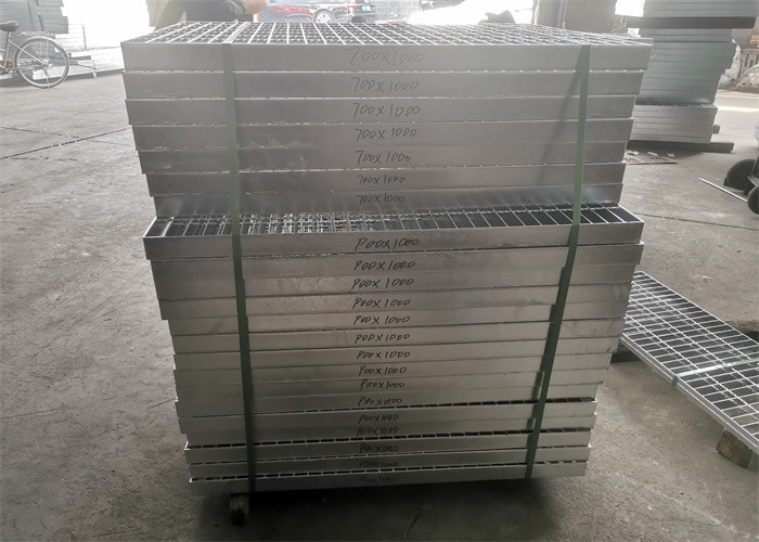 32x3mm Galvanized Steel Grating Plate Swage Locked For Driveway Walkway