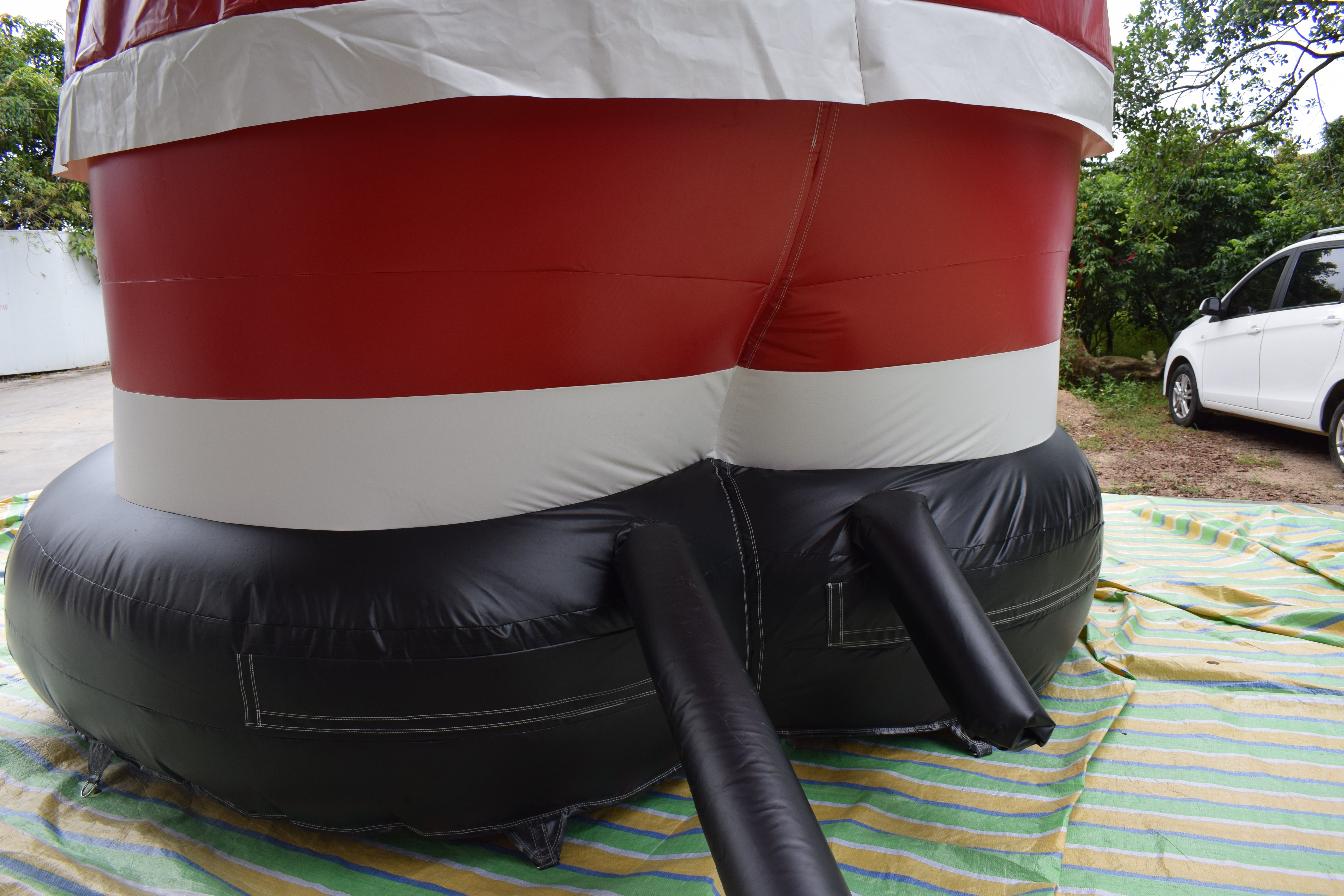 Customzied Attractive Outdoor Inflatable Christmas Decorations Santa Claus