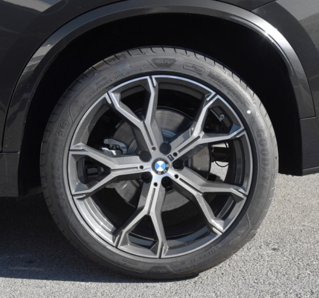 BMW X5 2022 changed xDrive40Li version 3.0T 333HP L6 Gasoline +48V Used Car