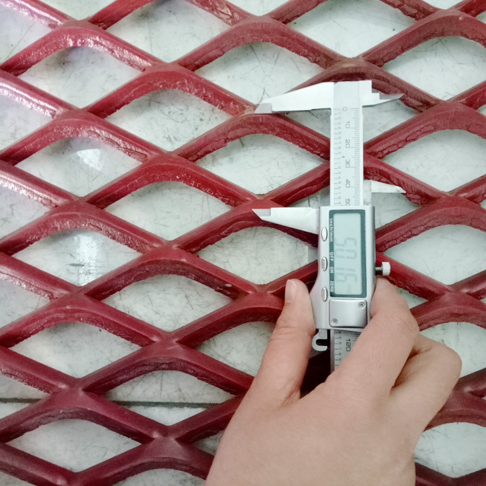 Outdoor Diamond Hole Expanded Metal Mesh Decorative Wall Cladding Aluminum Wire