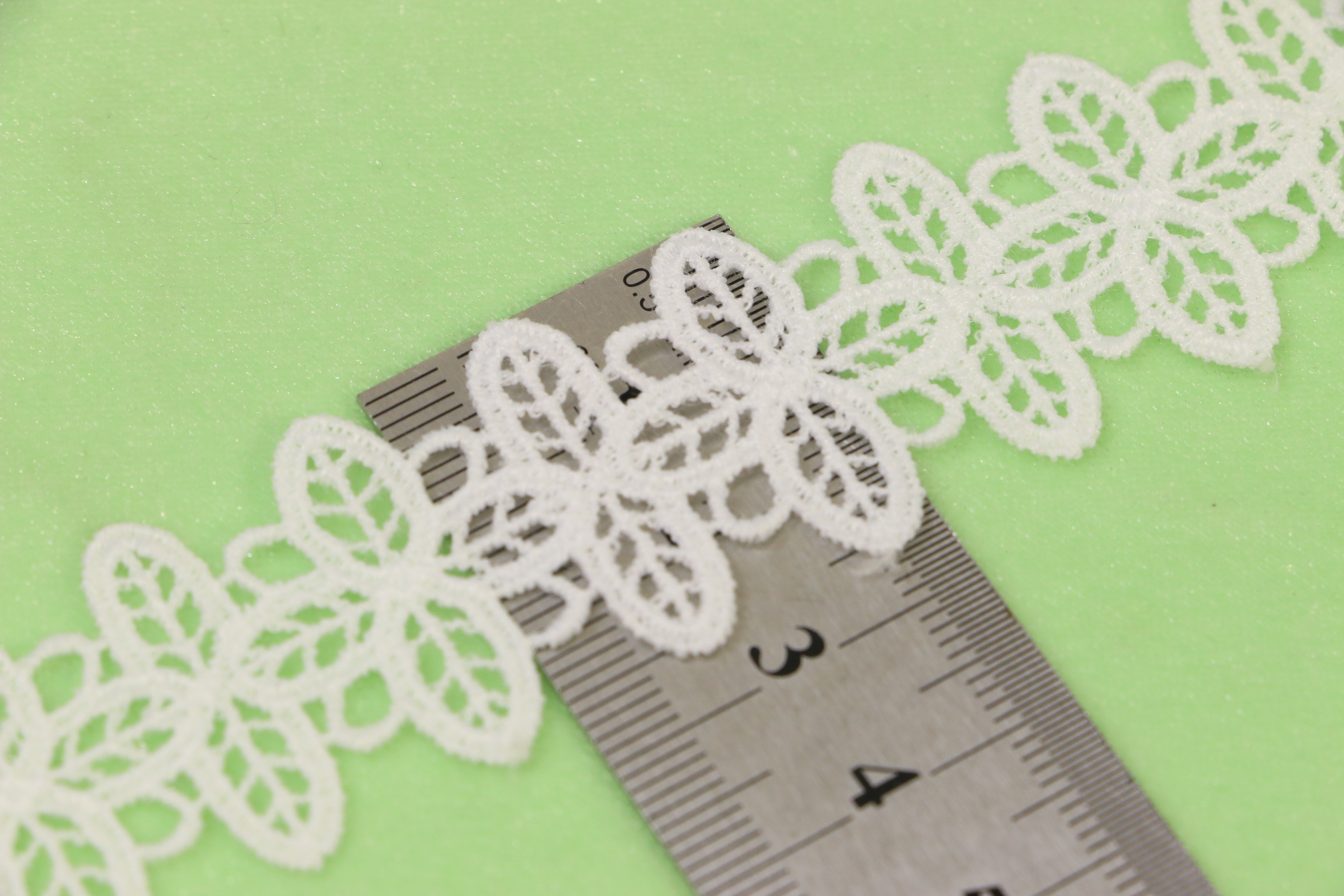 Symmetrical Guipure Water Soluble Lace 100% Polyester 1.1 Inch Ribbon