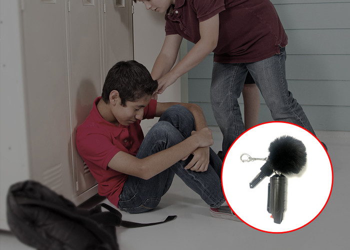 20ml Pepper spray keychain Knife Plush Ball Pendant Suit Personal Defense