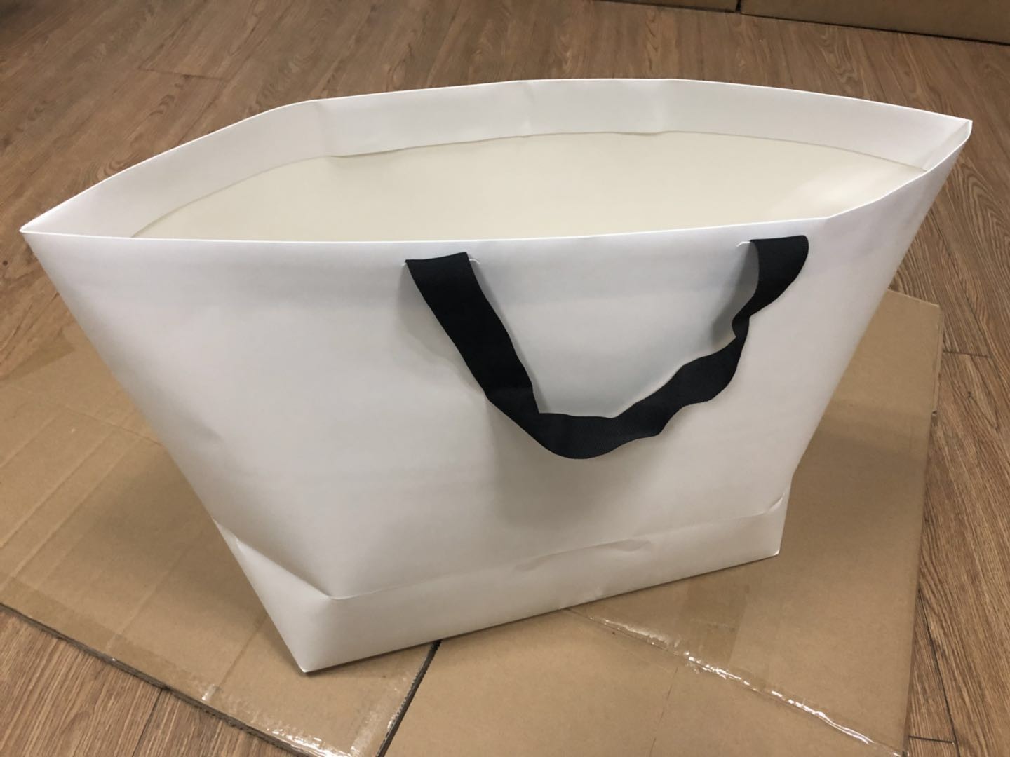 Customized Boat Bottom Paper Shopping Bags With Black Grosgrain Handle
