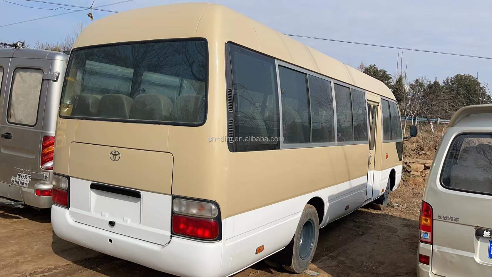 Max Power 113/5200kw Euro 3 Left Hand Drive Diesel 29 Seats Used Toyota Coaster Bus