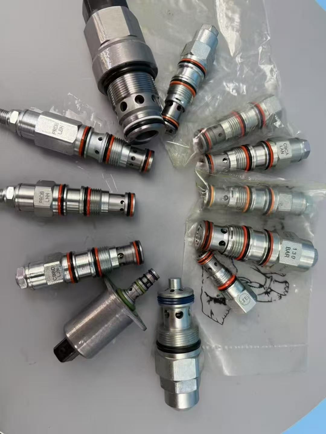 Putzmeister concrete pump truck accessories pipeline check valve - Eaton R1/2-M26*1.5 Main Unit Code 044151009180