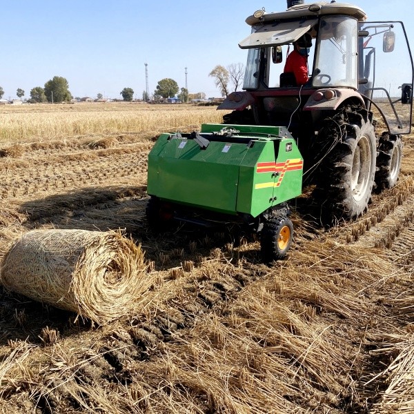 9YF-2200 Square Baler Machine Agriculture Equipment 540rpm Grass Baler For Lawn Mower