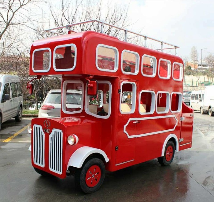 Battery Model Mini Express Trackless Train With Led And Music Function