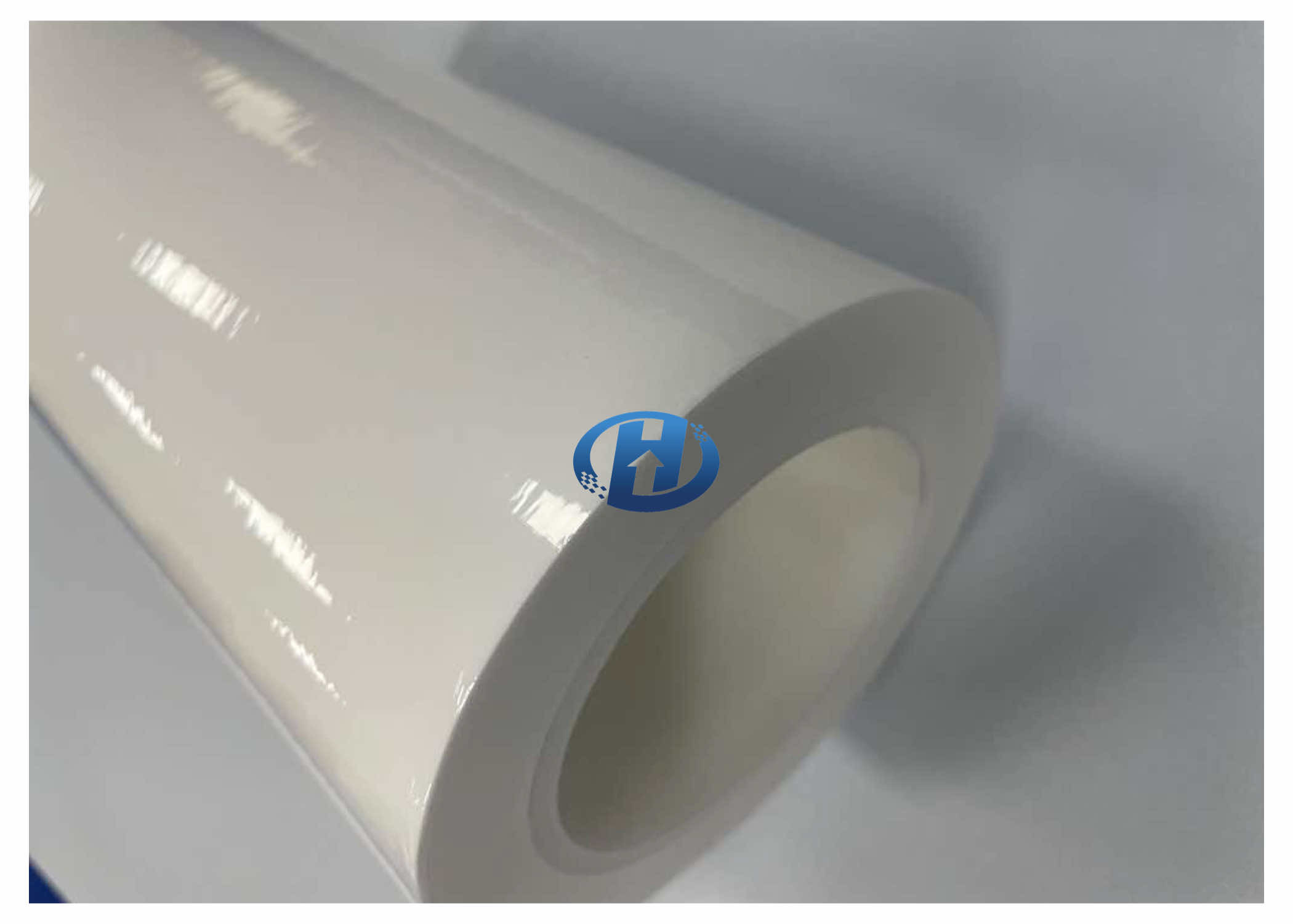 80 μm HDPE Film White UV Cured For Sealing Strip No Solvent No Silicone Transfer No Residuals
