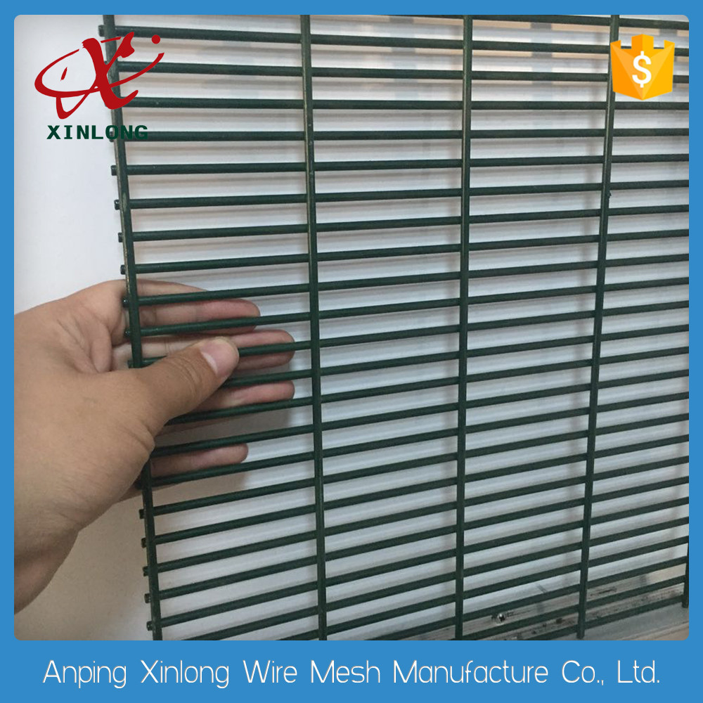 High Strength Welded Wire Fence Panels Security For Airport And Jail