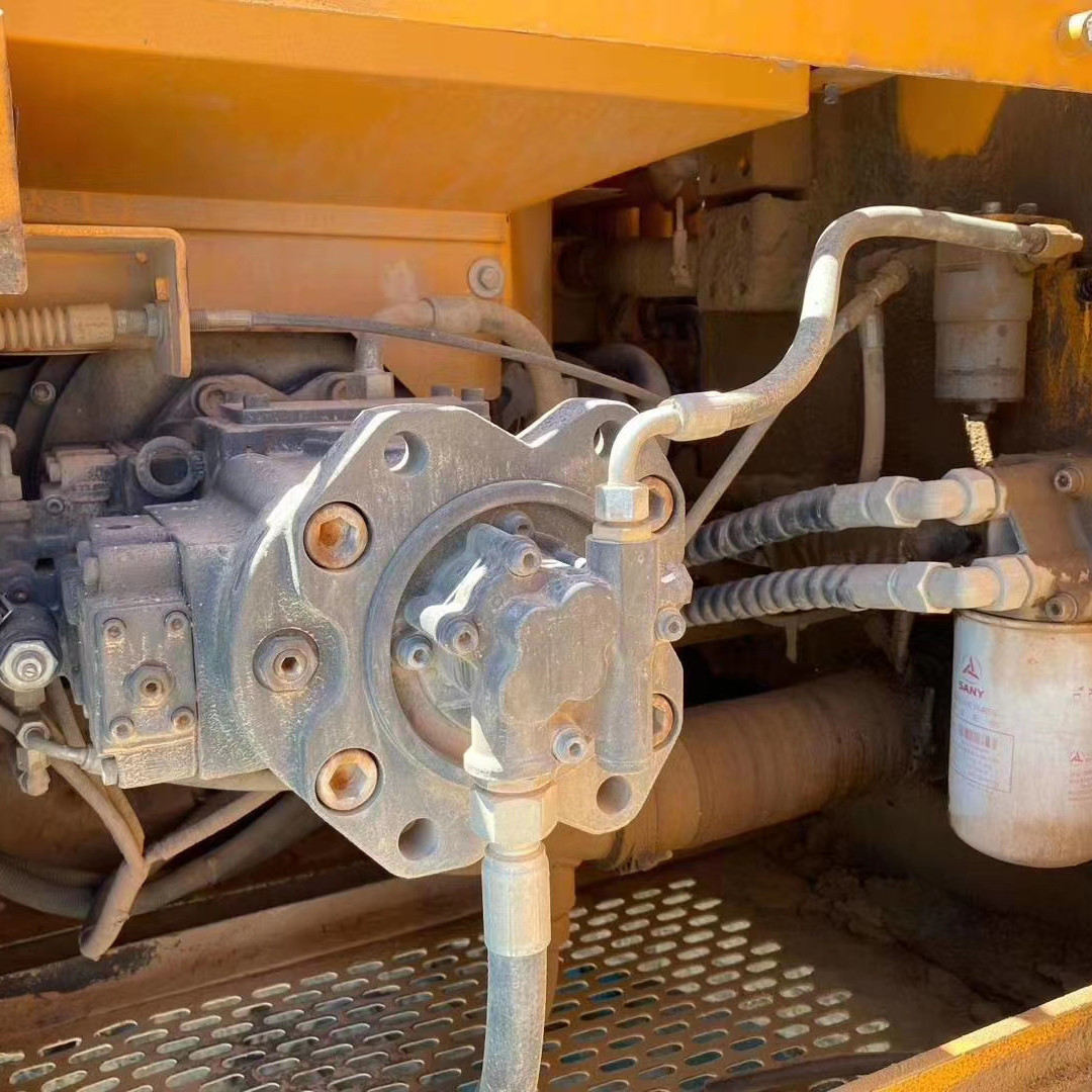 Original Used SANY SY235 Hydraulic Excavator 129kw Rated Power In Stock