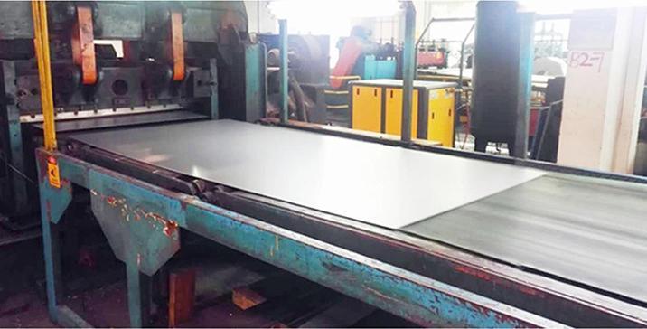Roofing Material Prime PPGI Color Coated Prepainted Galvanized Steel Coil