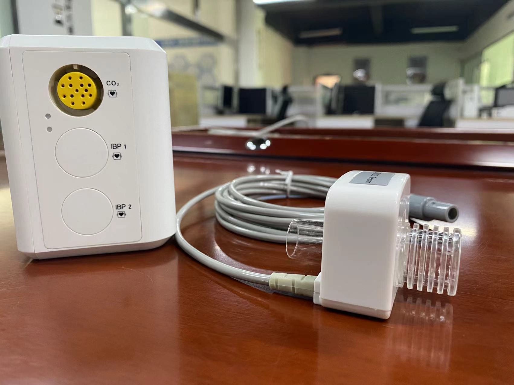 Multi Language Cardiac Monitoring Machine With ECG NIBP SPO2 2Temp PR HR