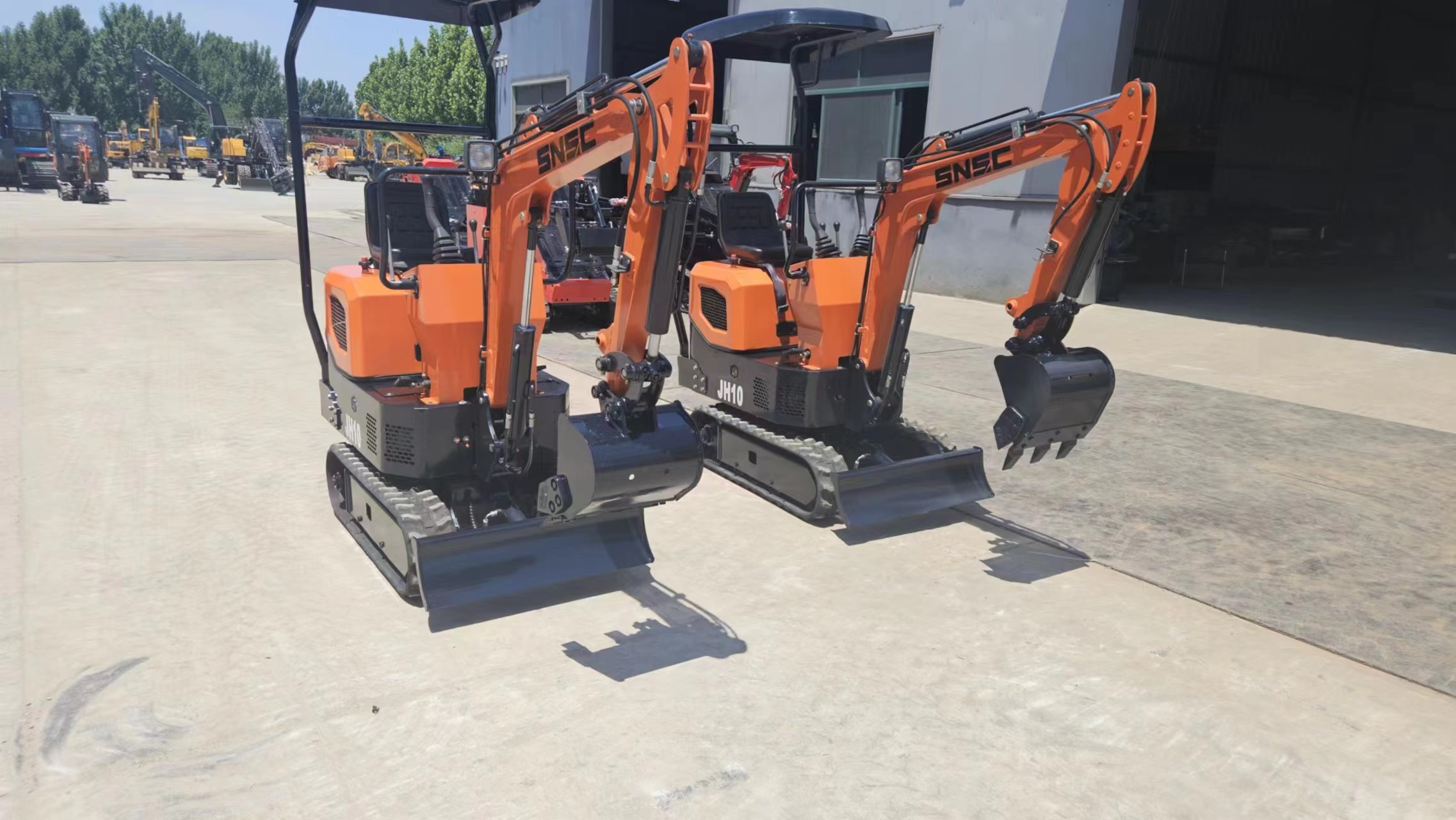High Operating Efficiency 1 Ton Mini Small Digger Excavator Machine at Tianjin